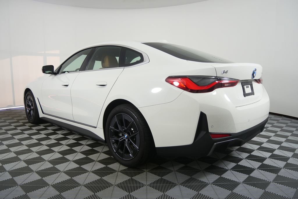 Certified 2025 BMW i4 eDrive40 RWD image 5