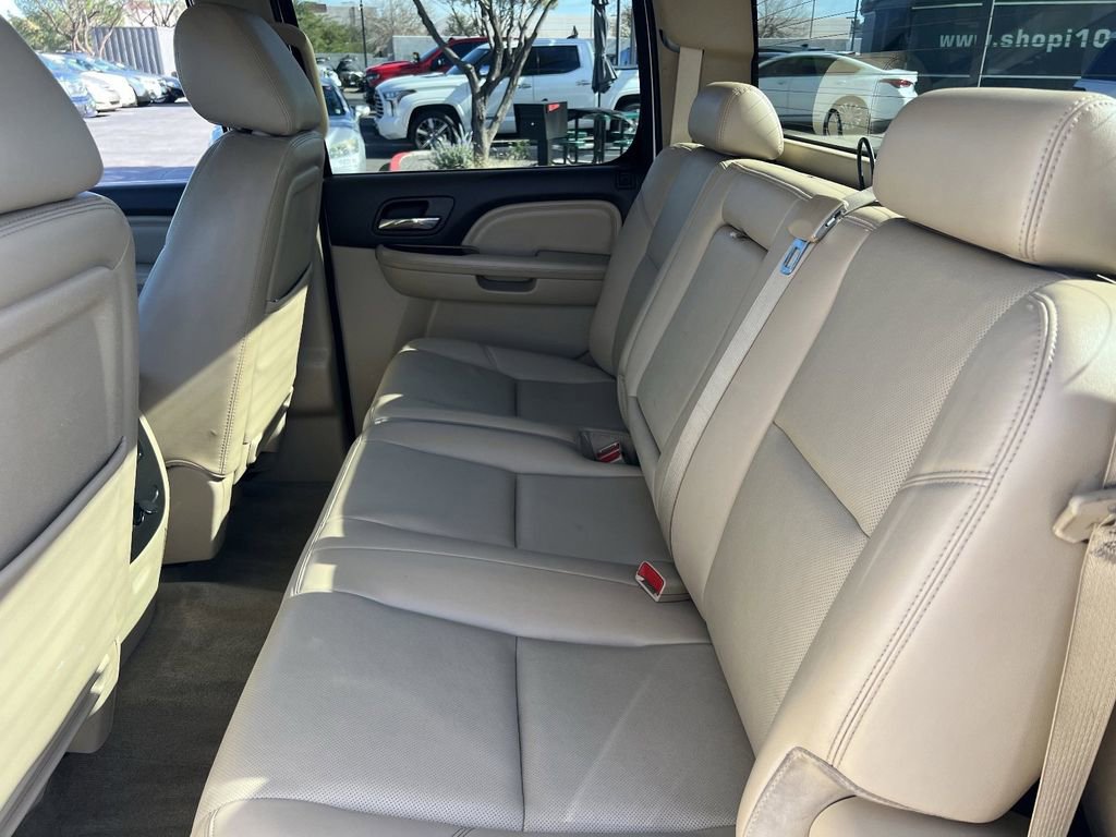 Used 2013 GMC Sierra 3500 Denali image 16