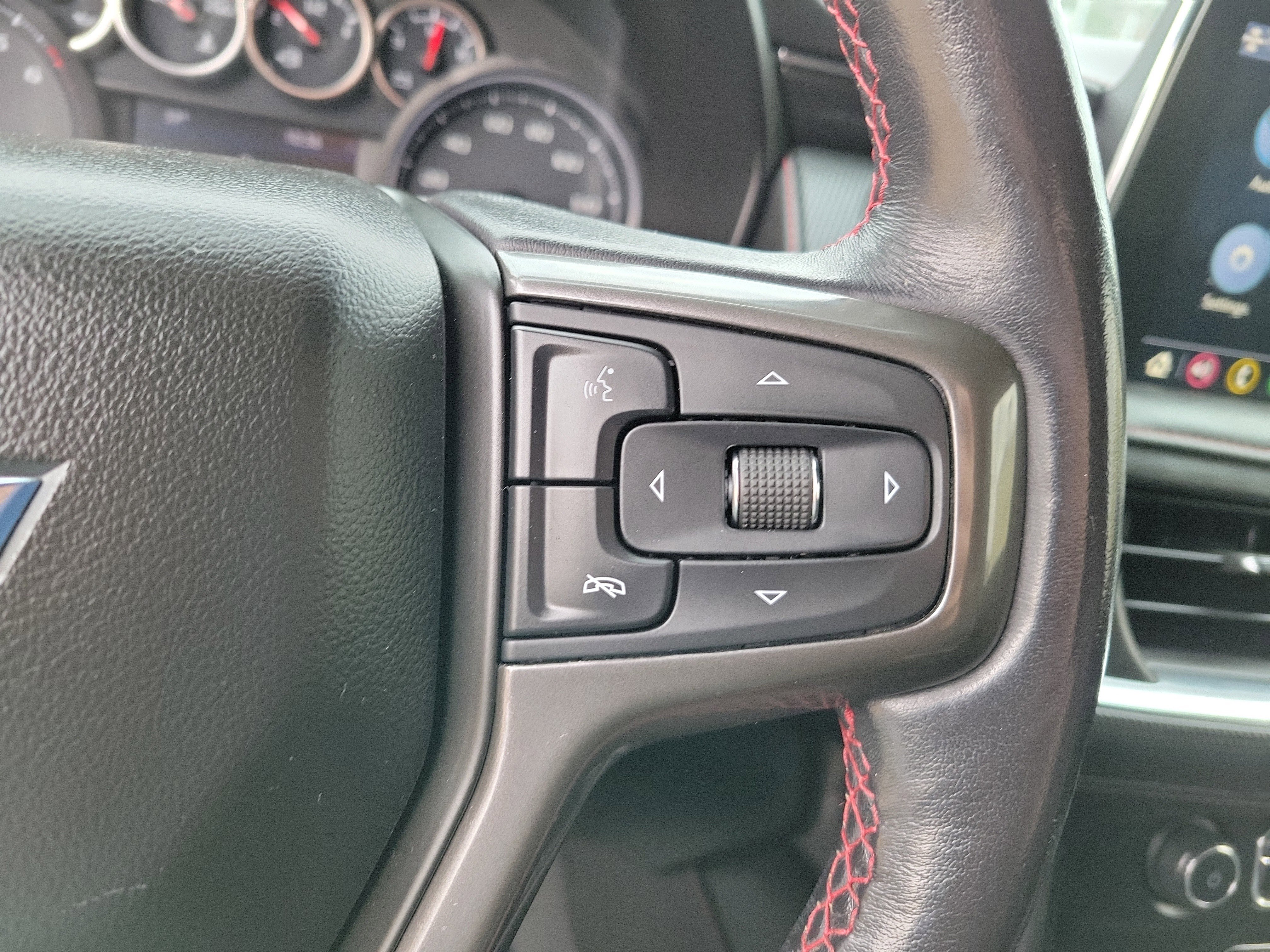 Used 2021 Chevrolet Tahoe RST w/ Luxury Package image 18