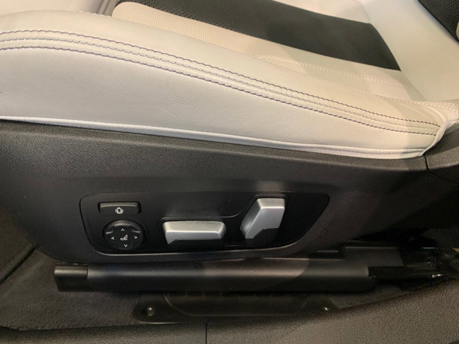 Used 2024 BMW M3 Competition image 18