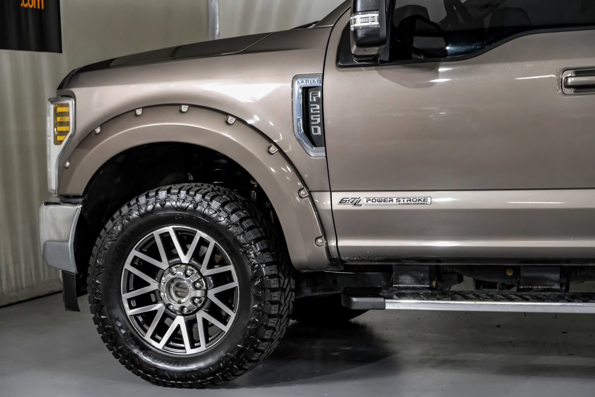 Used 2019 Ford F250 Lariat w/ Lariat Value Package AWD/4WD image 12
