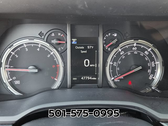 Used 2021 Toyota 4Runner Venture w/ Moonroof Package AWD/4WD image 34