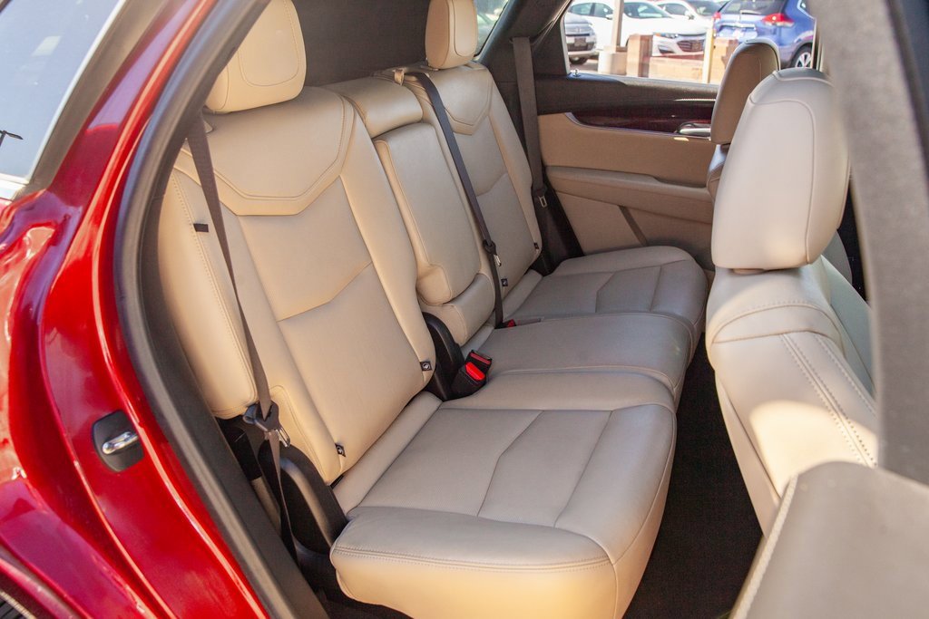 Used 2018 Cadillac XT5 Premium Luxury image 12