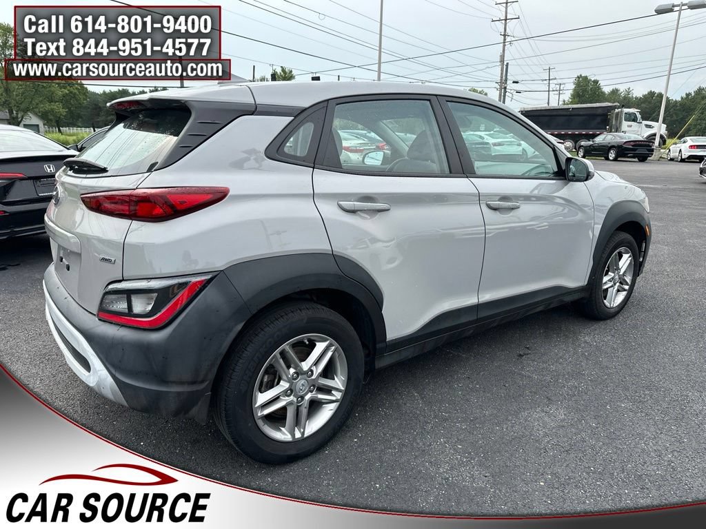 Used 2023 Hyundai Kona SE AWD/4WD image 9