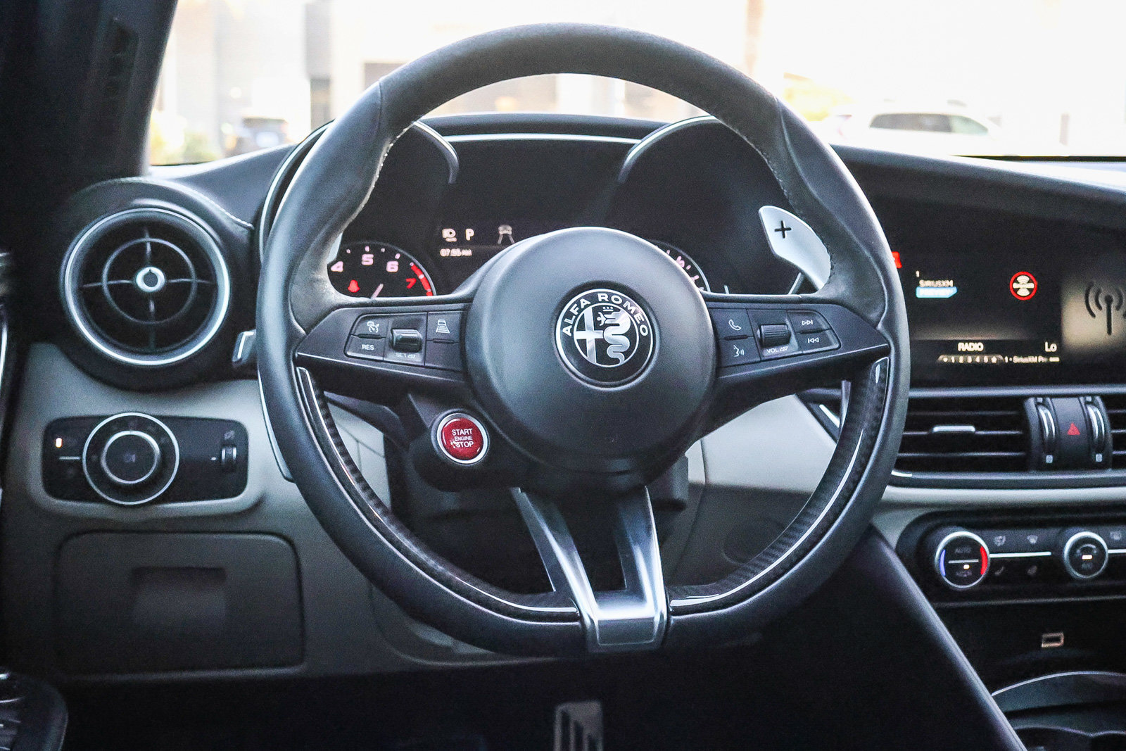 Used 2019 Alfa Romeo Giulia Quadrifoglio w/ Driver Assist Dynamic Package RWD image 21