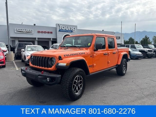 Used 2025 Jeep Gladiator Rubicon AWD/4WD image 2