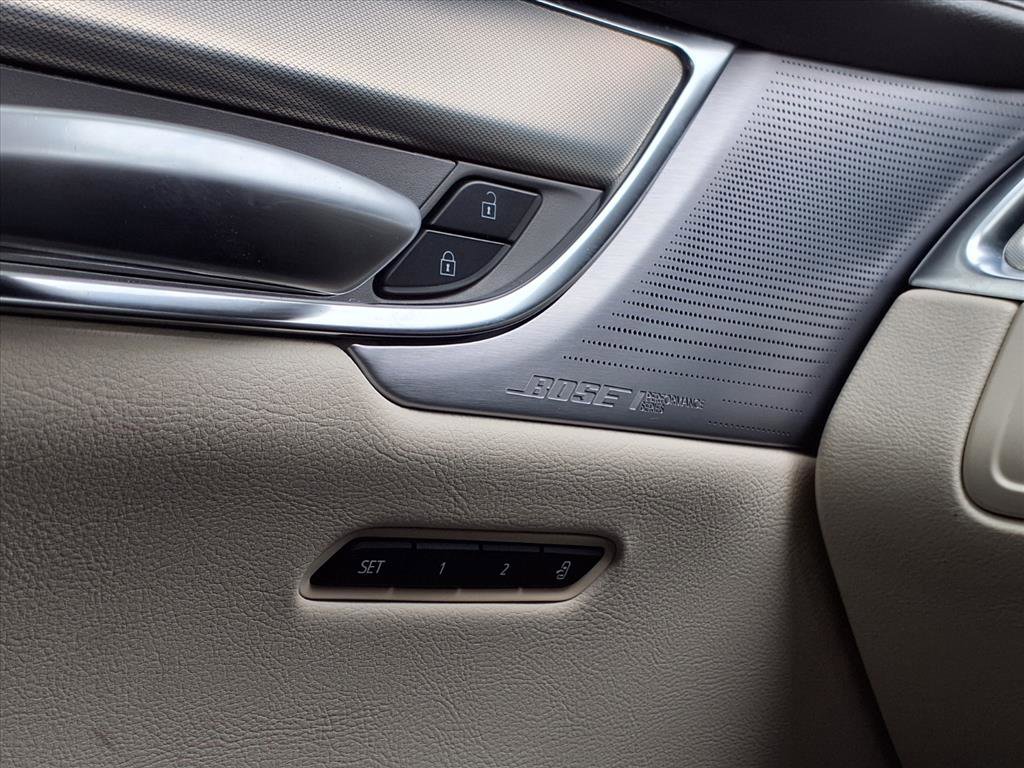 Used 2024 Cadillac XT5 Premium Luxury w/ Technology Package image 28