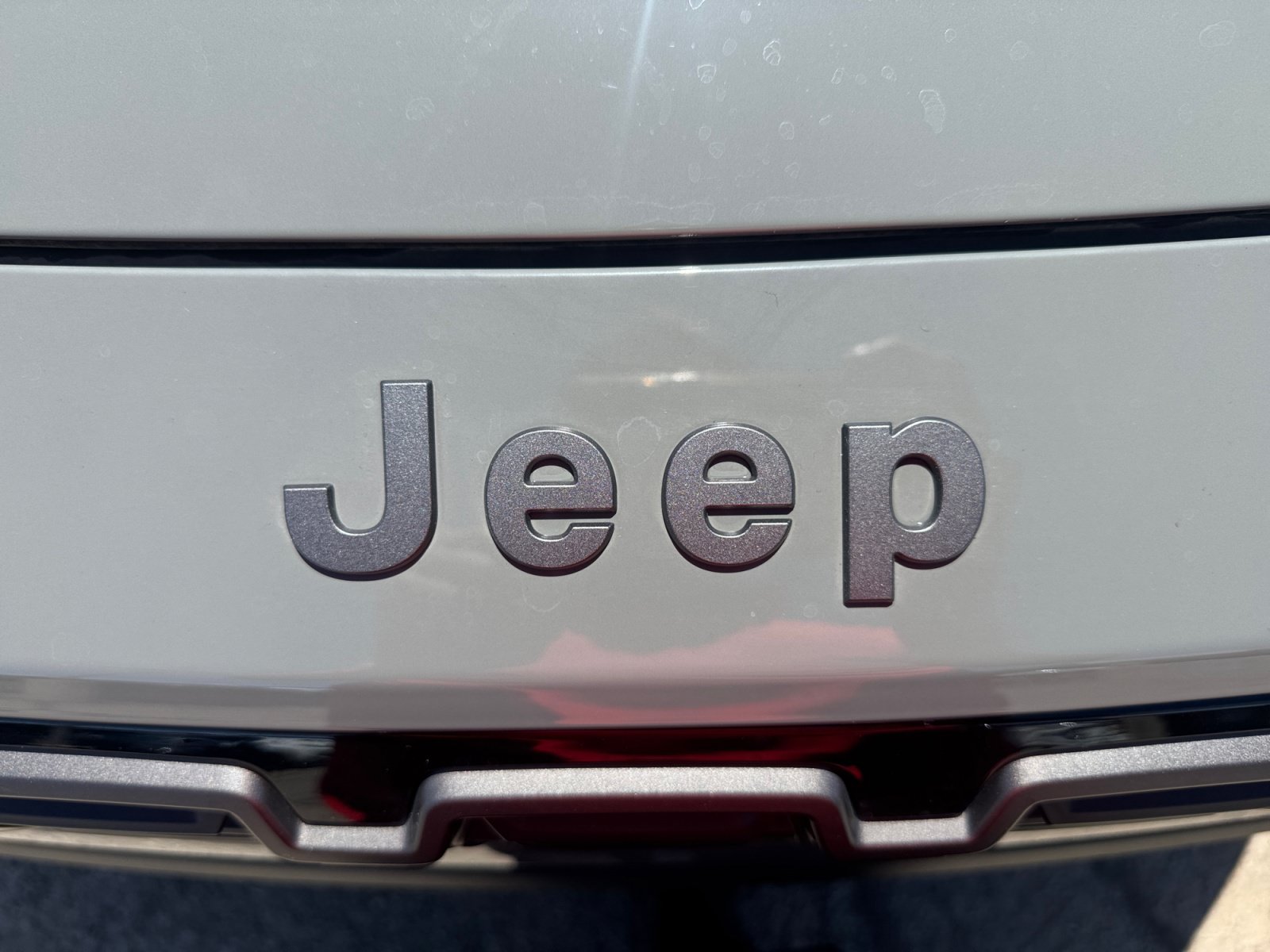 New 2026 Jeep Cherokee Laredo AWD/4WD image 23