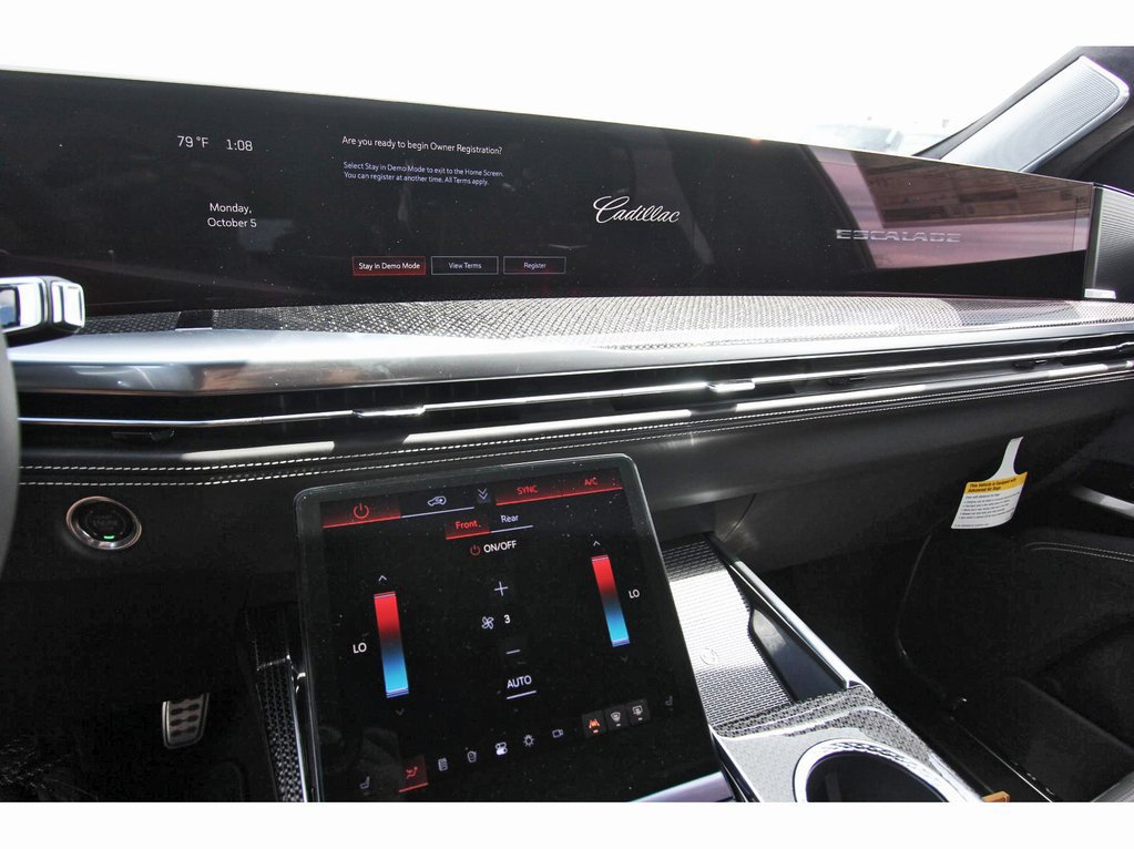 New 2026 Cadillac Escalade ESV V w/ LPO, ONYX Package AWD/4WD image 17