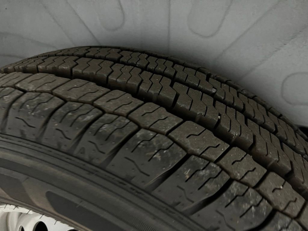 Used 2024 RAM ProMaster 3500 w/ Delivery Van Package image 39