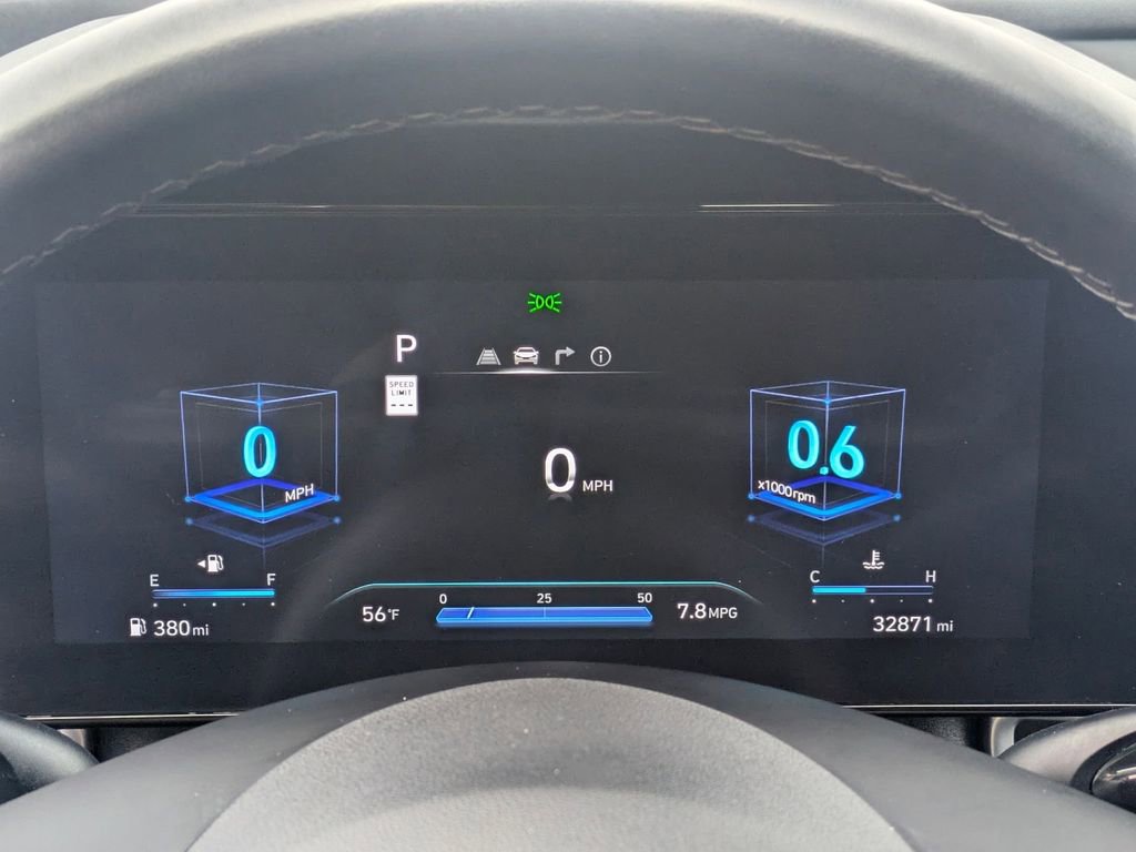 Used 2025 Hyundai Elantra SEL FWD image 22