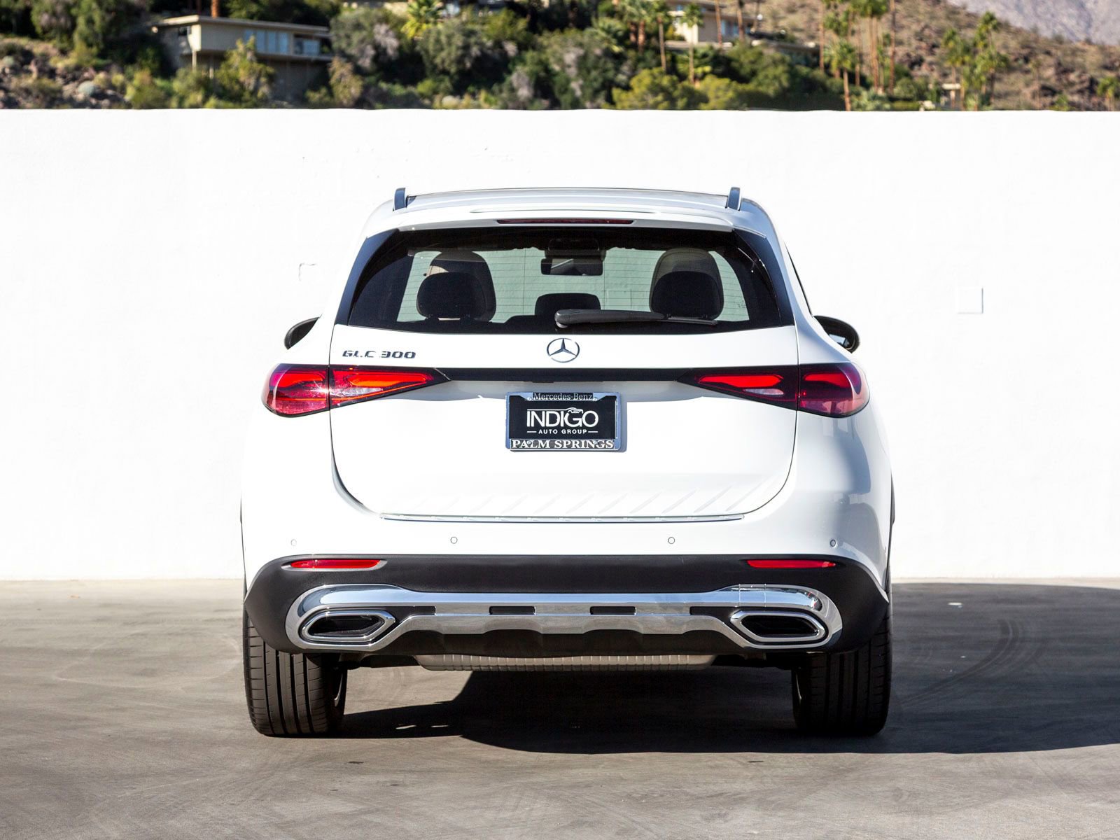 Used 2025 Mercedes-Benz GLC 300 image 9