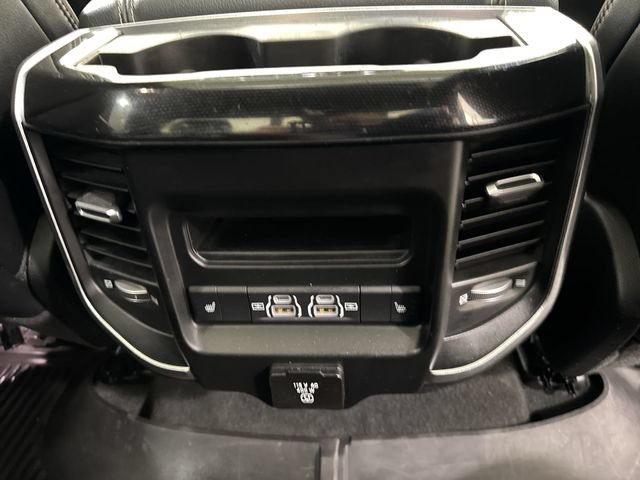 Used 2022 RAM 1500 Laramie AWD/4WD image 22