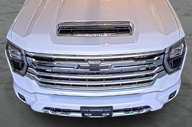 New 2026 Chevrolet Silverado 3500 High Country w/ High Country Premium Package AWD/4WD image 18