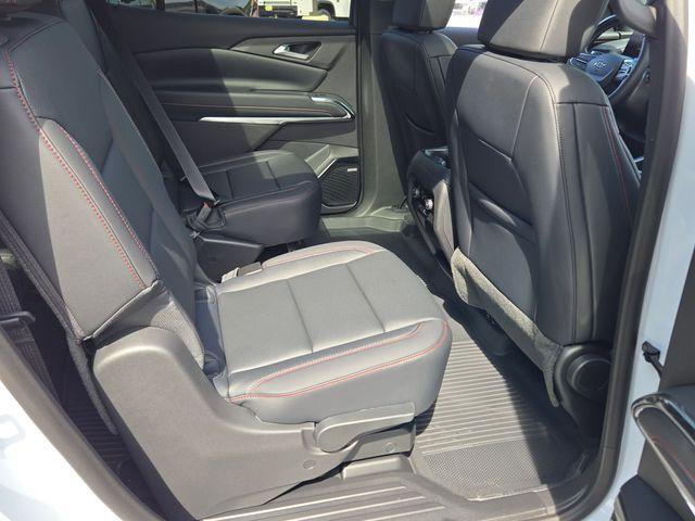 New 2026 Chevrolet Traverse Z71 w/ Enhanced Driving Package AWD/4WD image 8