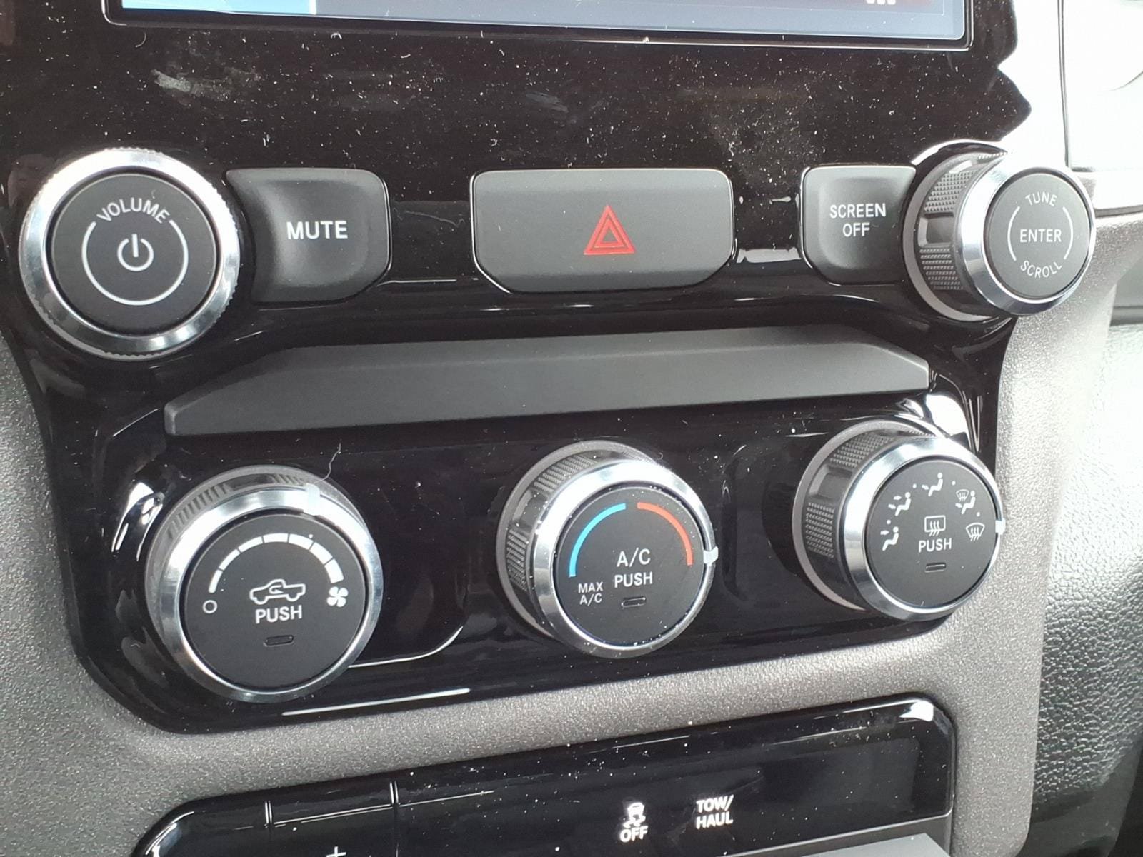 New 2026 RAM 2500 Warlock AWD/4WD image 23