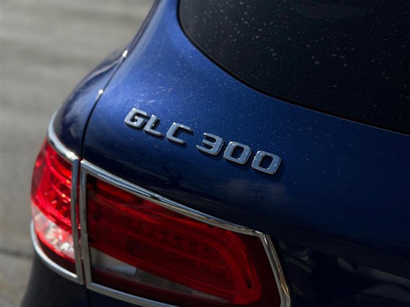 Used 2018 Mercedes-Benz GLC 300 4MATIC image 13