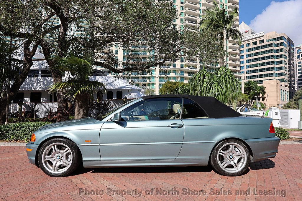 Used 2001 BMW 330Ci Convertible image 4