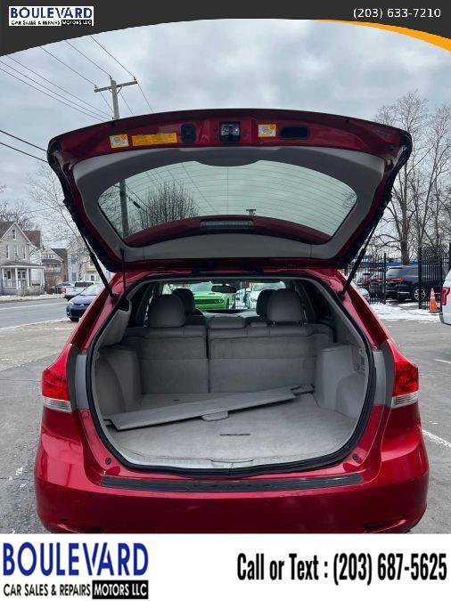 Used 2011 Toyota Venza AWD w/ Comfort Pkg image 23
