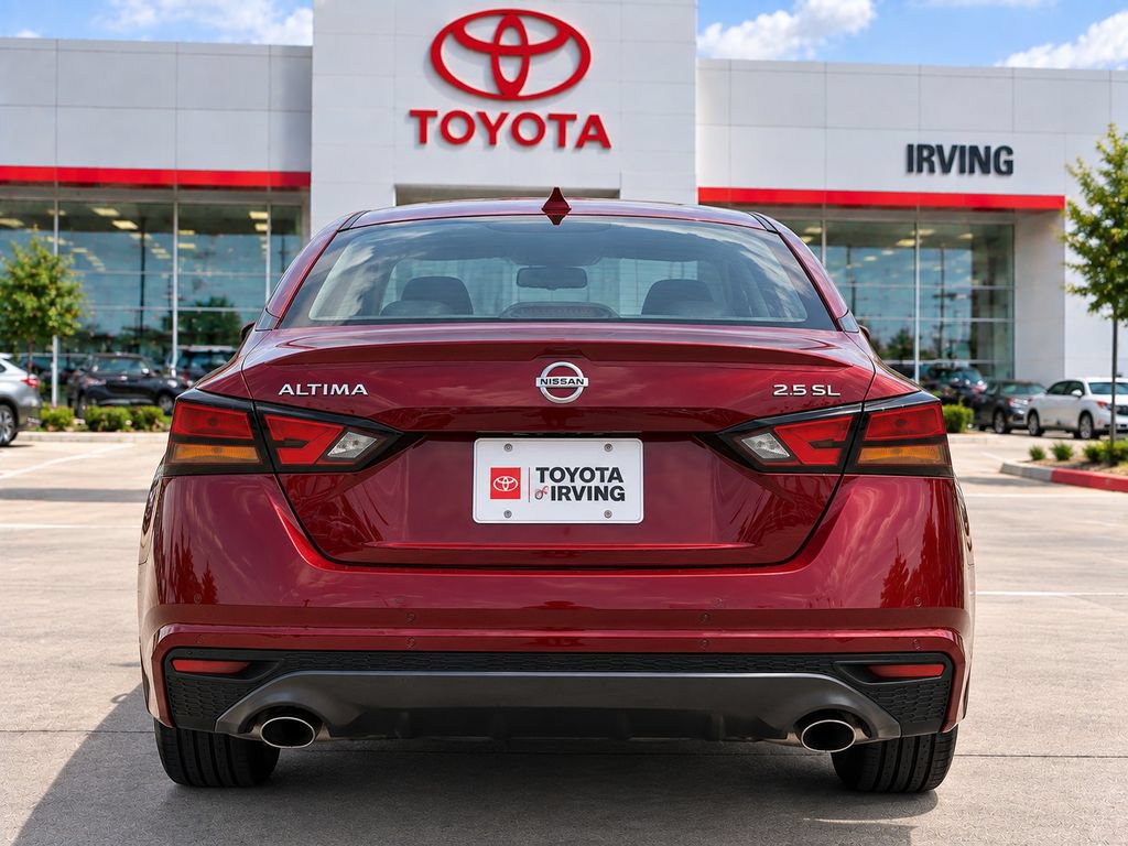 Used 2023 Nissan Altima 2.5 SL FWD image 6