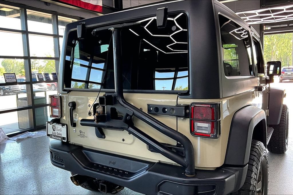 Used 2017 Jeep Wrangler Rubicon w/ Quick Order Package 24Z Recon AWD/4WD image 24