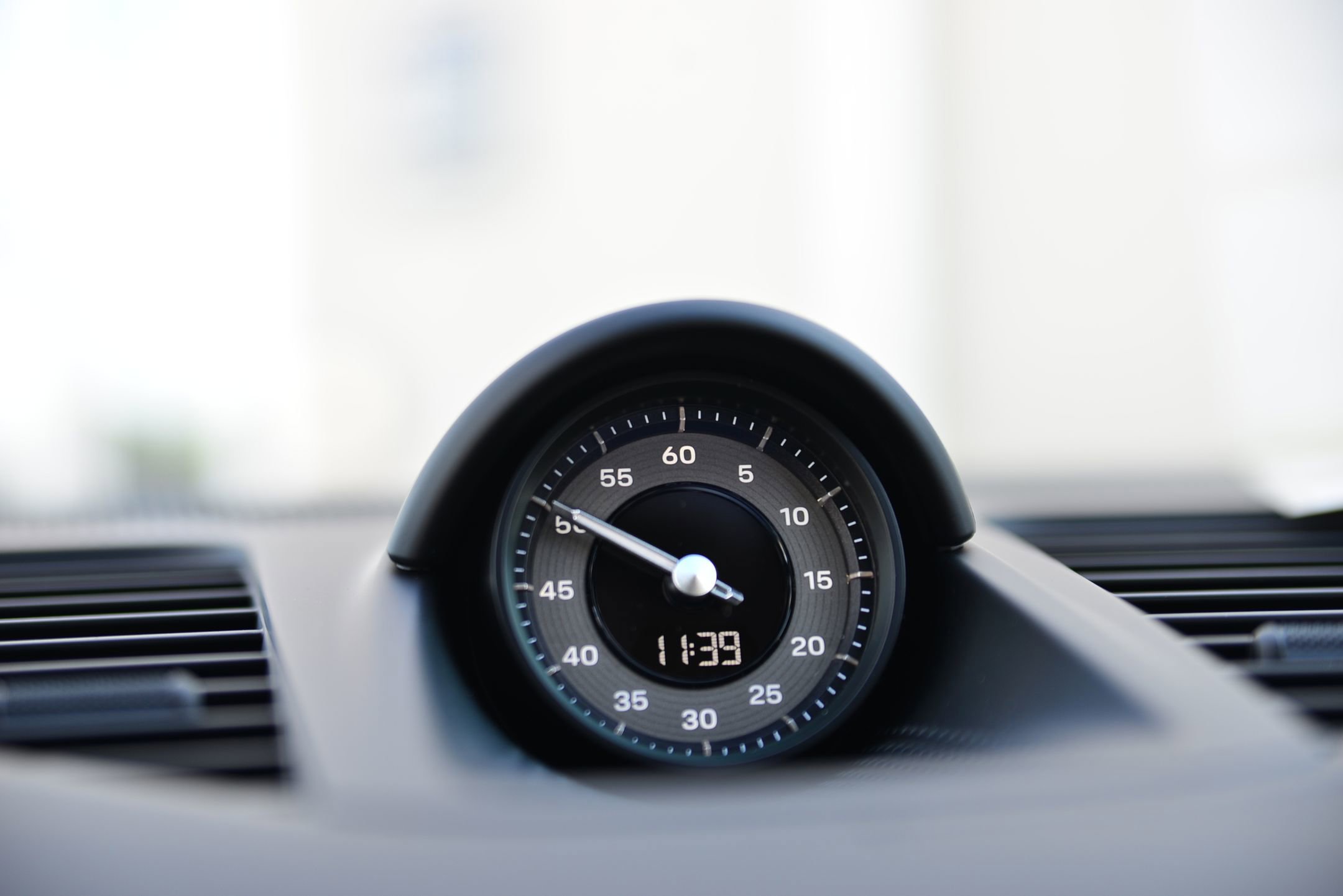 Certified 2026 Porsche Panamera Turbo image 17