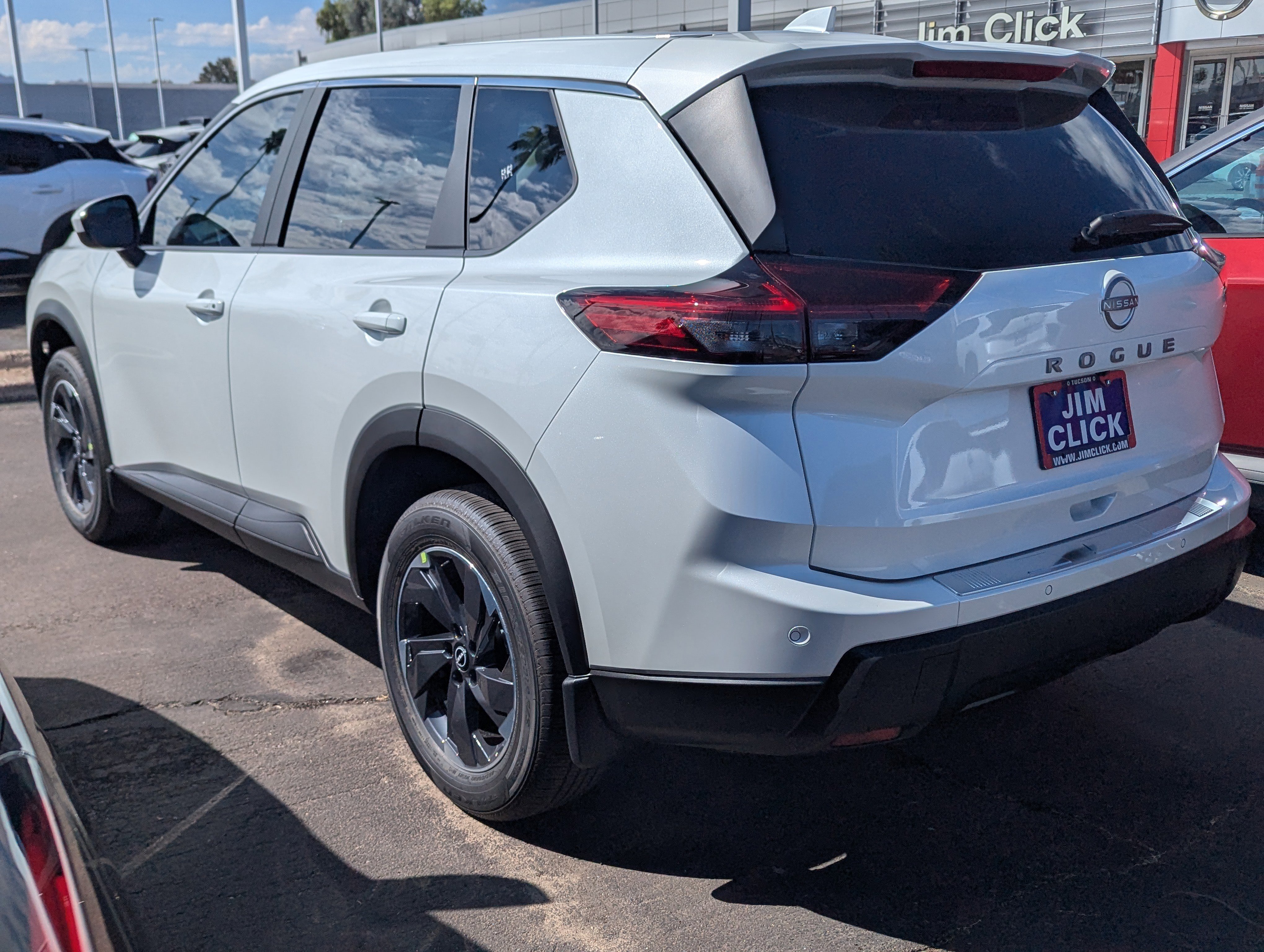 New 2026 Nissan Rogue SV image 4