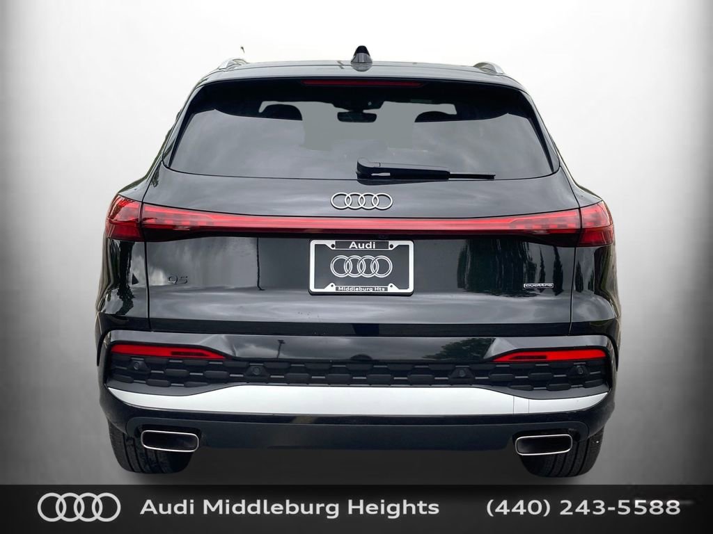 Used 2025 Audi Q5 Premium w/ Convenience Package image 7