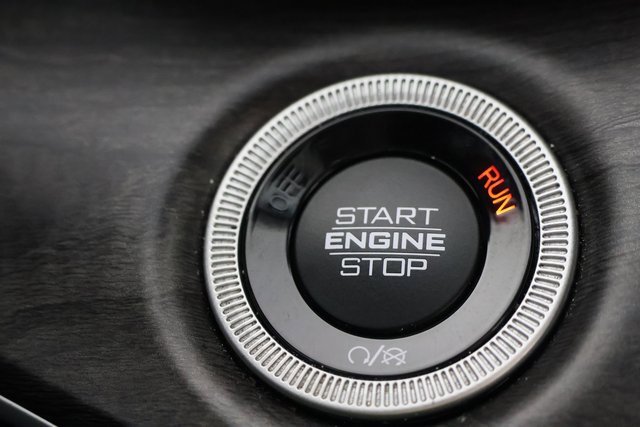 Used 2021 Jeep Grand Cherokee L Limited image 17