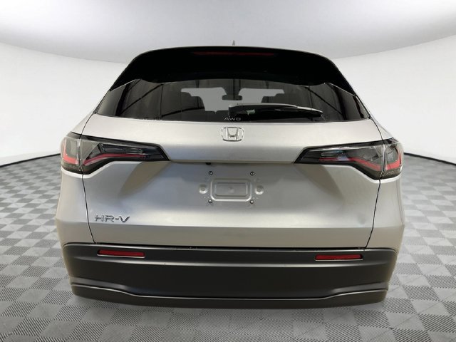 New 2027 Honda HR-V LX image 5