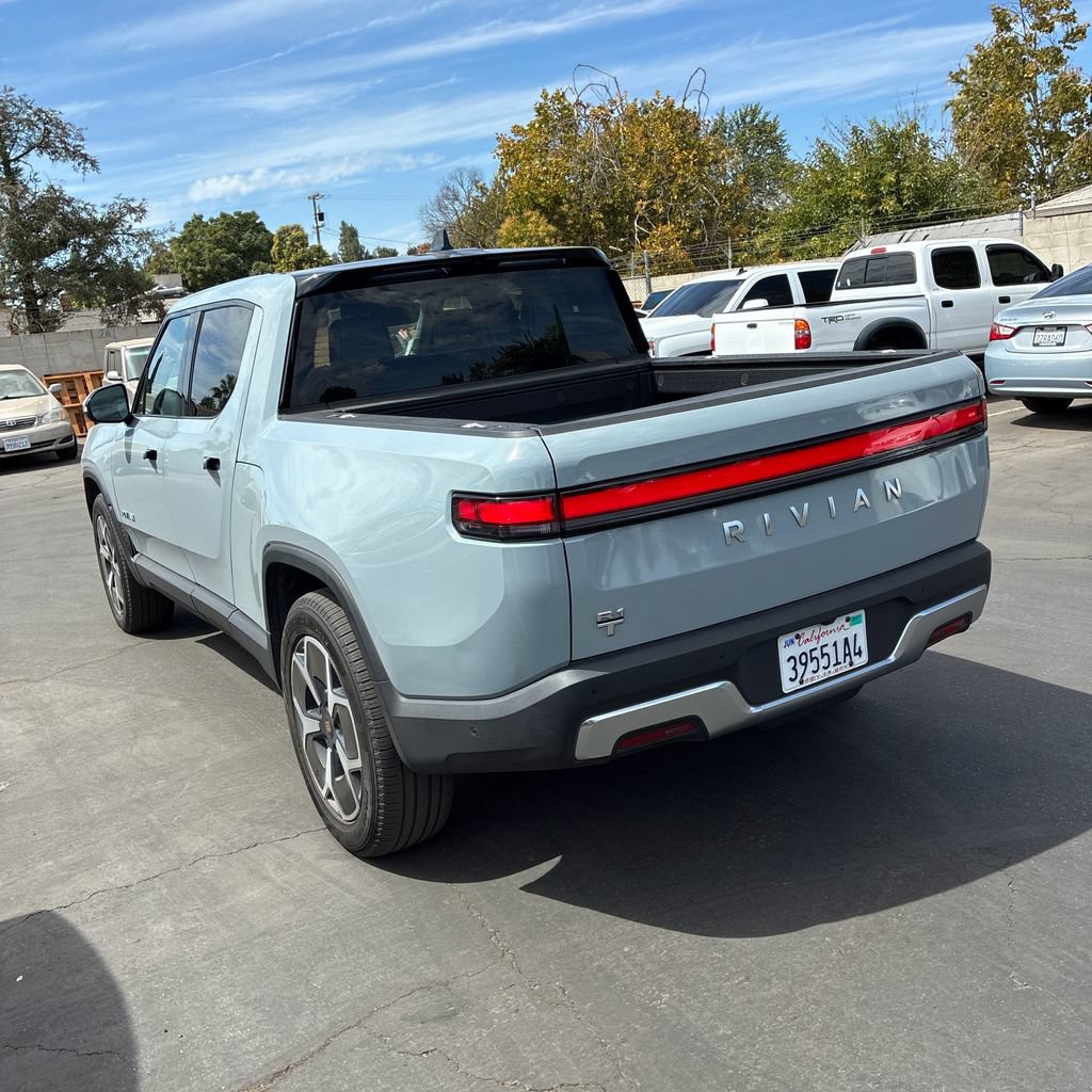 Used 2024 Rivian R1T Adventure Dual AWD/4WD image 4