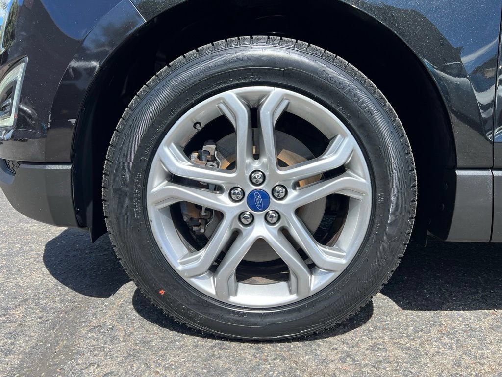Used 2015 Ford Edge Titanium AWD/4WD image 9