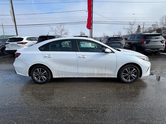 Used 2024 Kia Forte LXS image 8