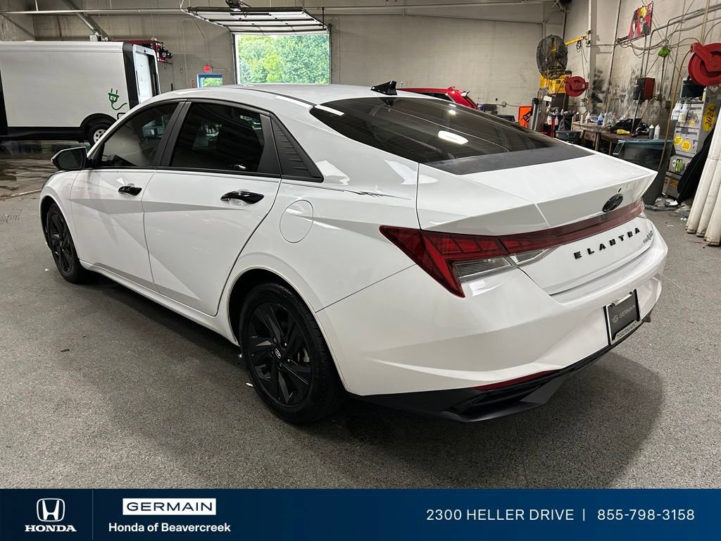 Used 2023 Hyundai Elantra Blue FWD image 6