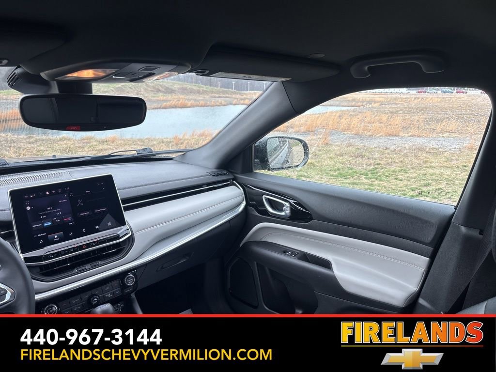 Used 2024 Jeep Compass Limited image 46