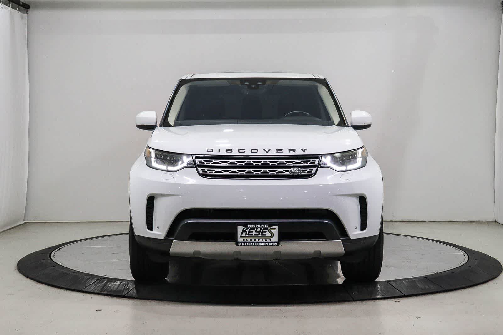 Used 2018 Land Rover Discovery HSE AWD/4WD image 6