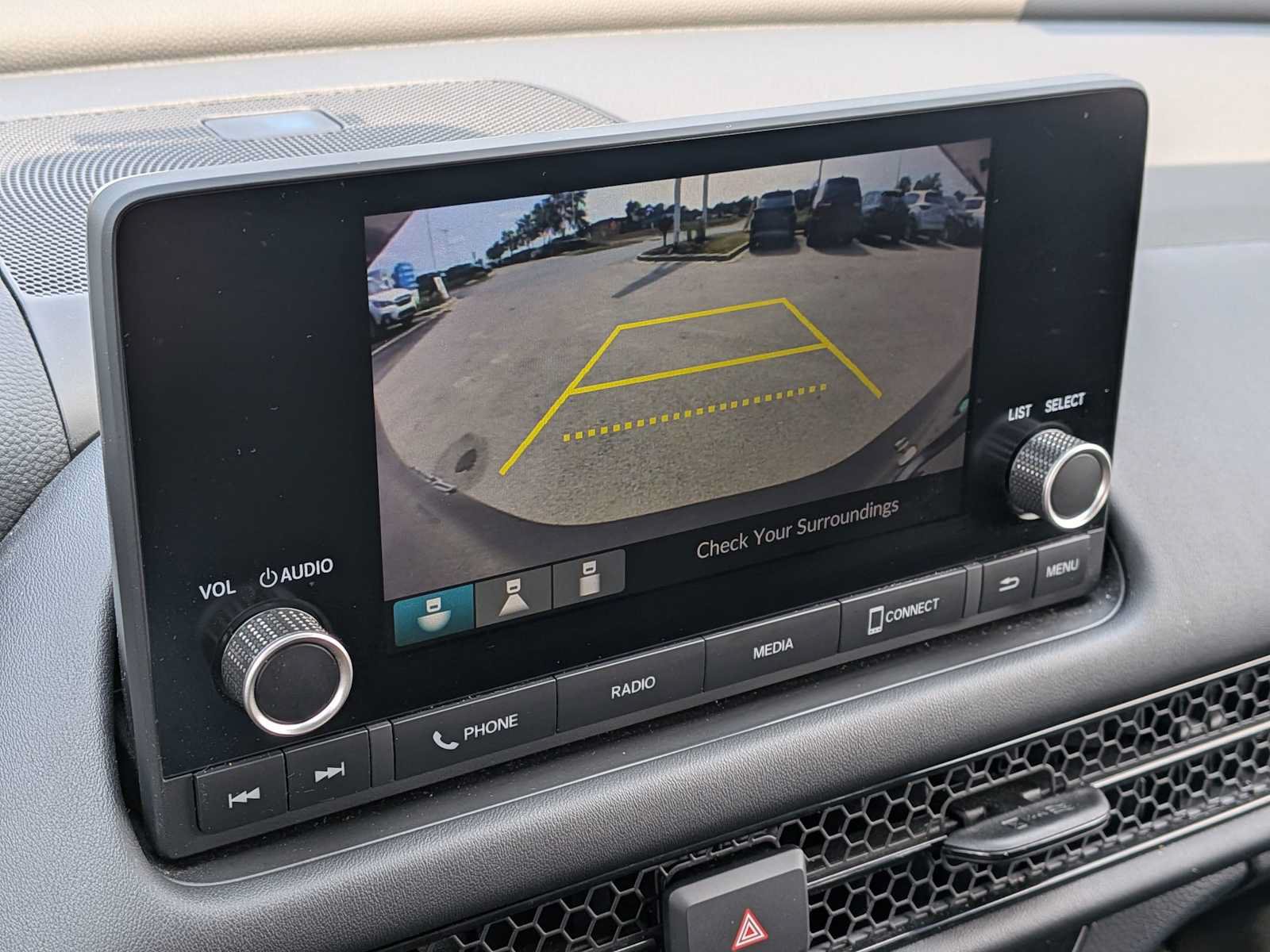 Certified 2023 Honda HR-V LX image 27