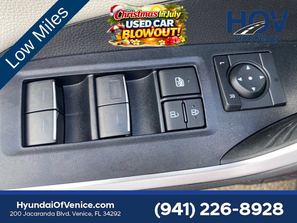Used 2023 Toyota RAV4 Limited FWD image 23