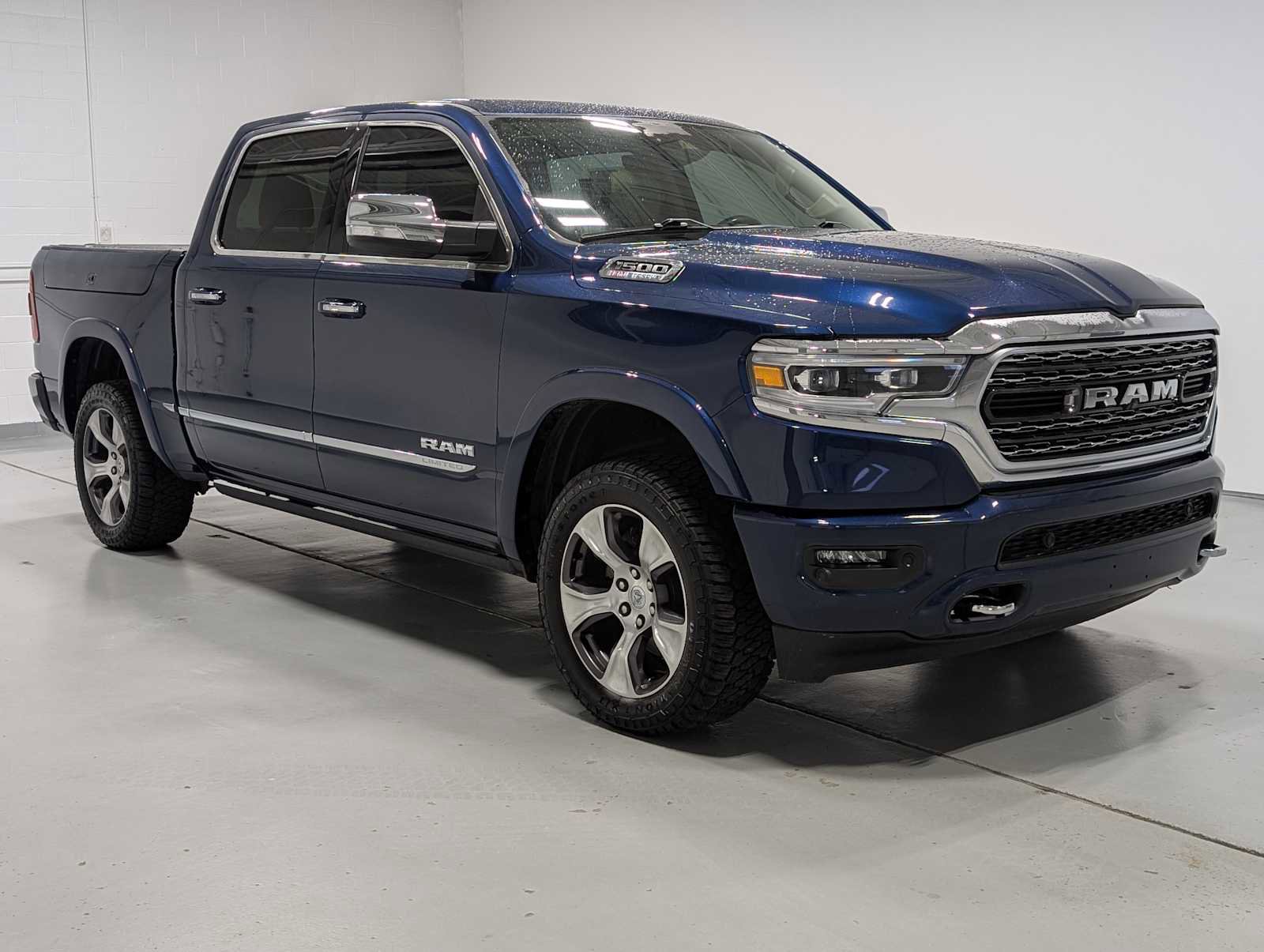 Used 2021 RAM 1500 Limited AWD/4WD image 6