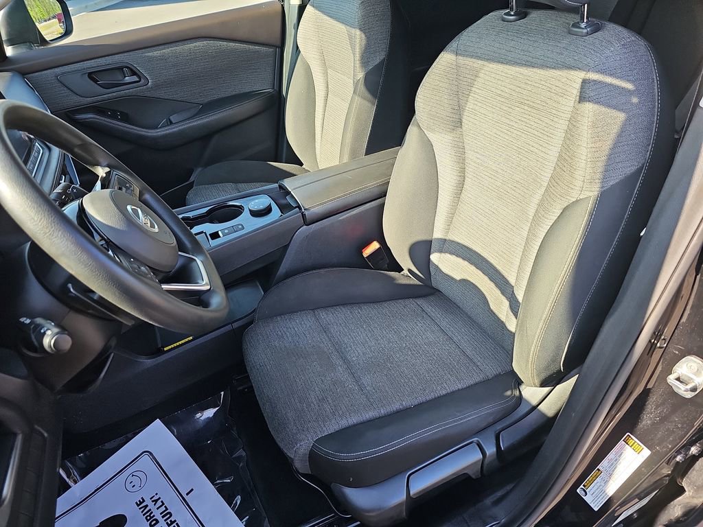 Used 2021 Nissan Rogue S image 18