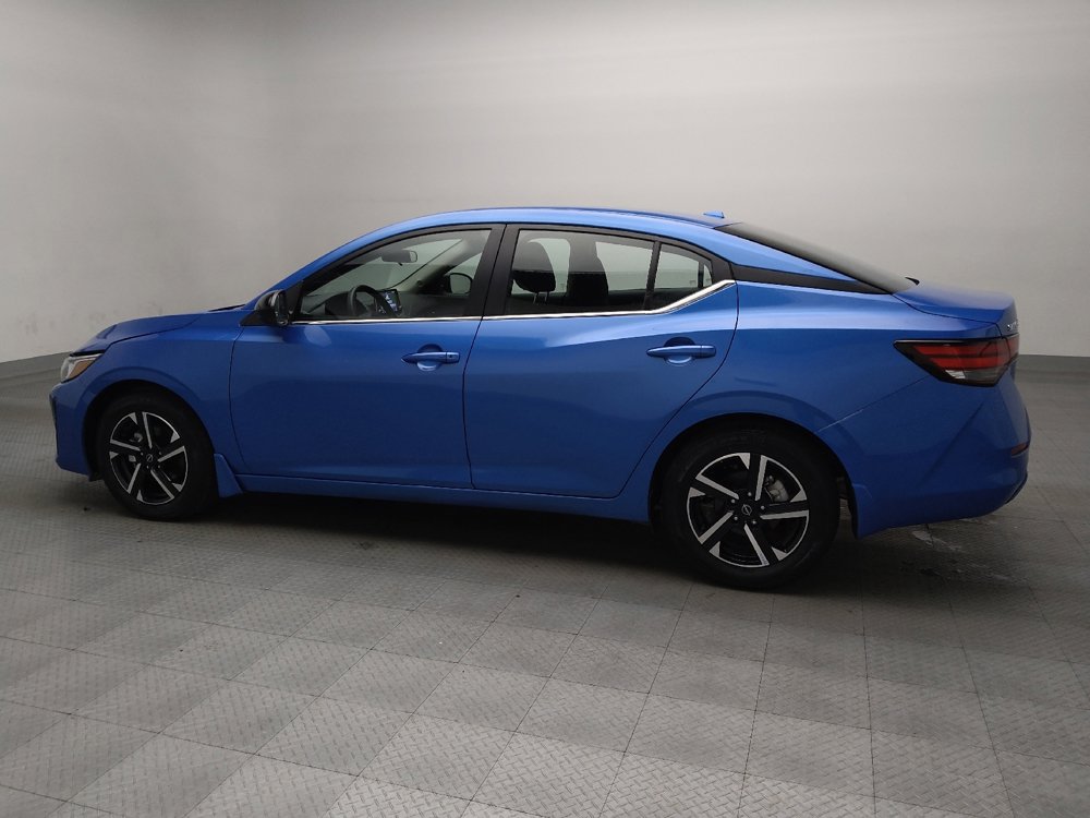 Used 2025 Nissan Sentra SV FWD image 3