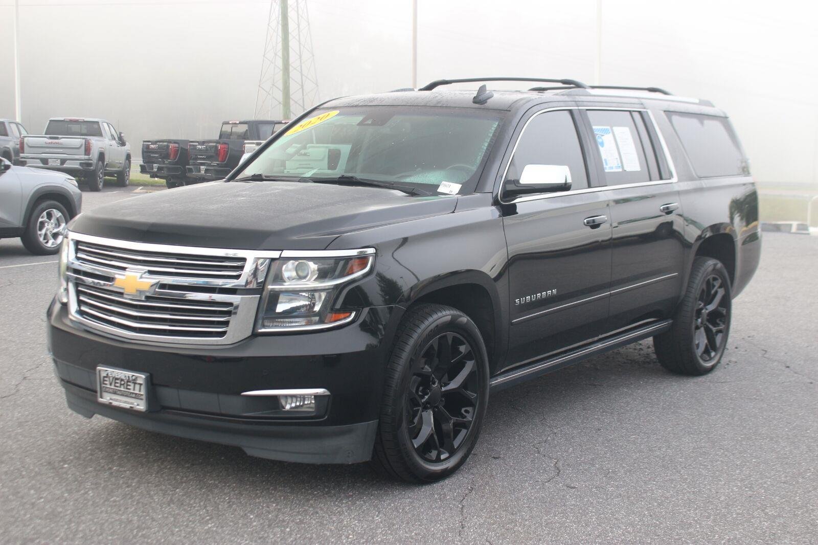 Used 2020 Chevrolet Suburban Premier w/ Premier Plus Edition AWD/4WD image 3
