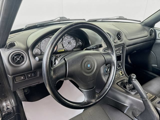 Used 1999 MAZDA MX-5 Miata RWD image 12