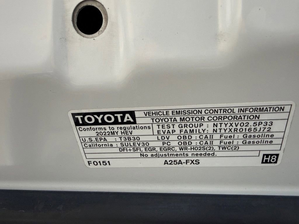 Used 2022 Toyota Camry XSE FWD image 38