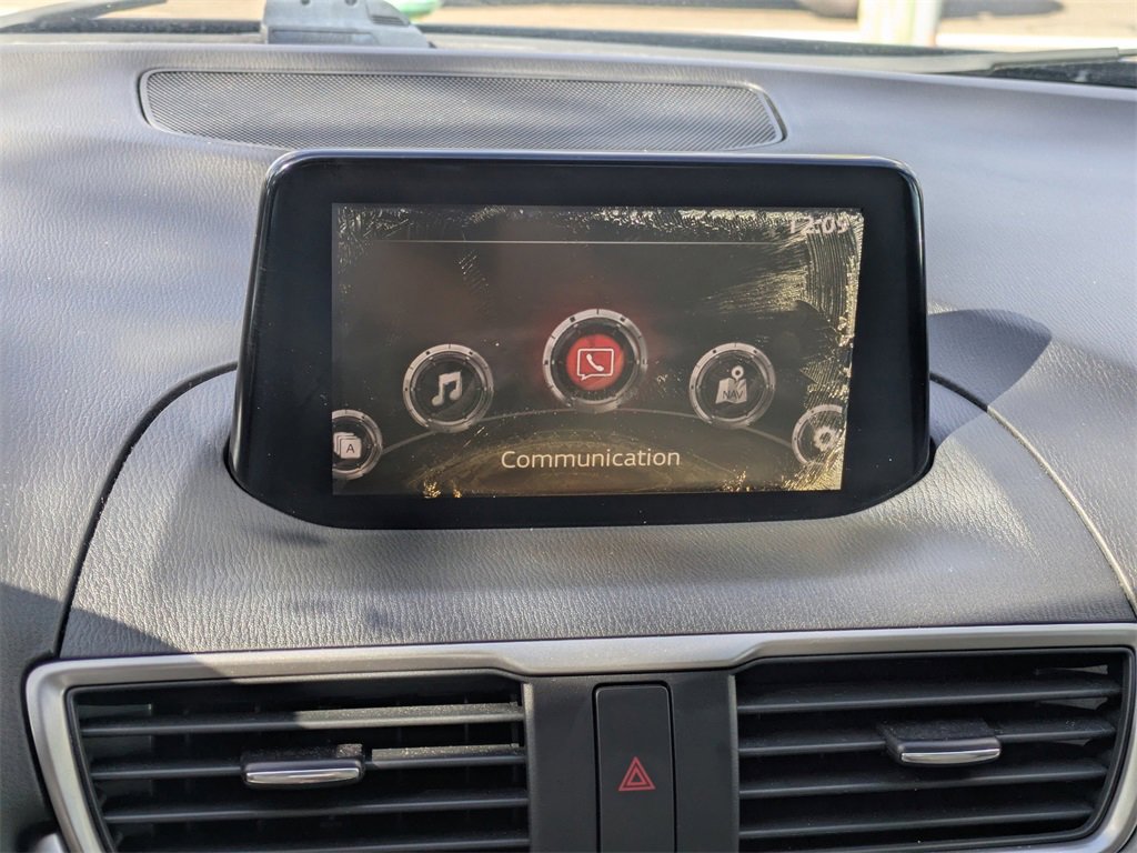 Used 2017 MAZDA MAZDA3 Sport w/ Preferred Equipment Package image 18