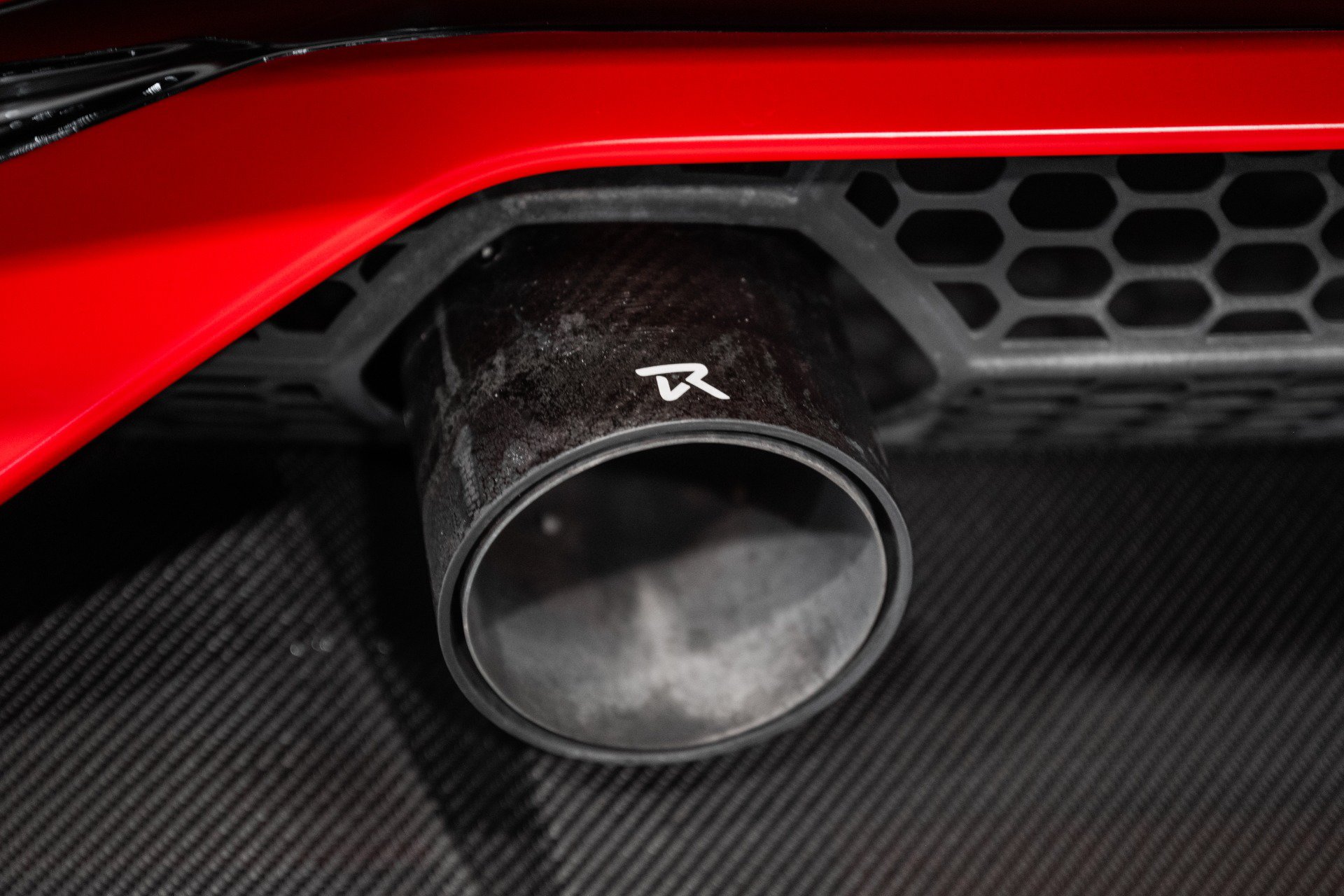 Used 2021 Lamborghini Aventador SVJ AWD/4WD image 12