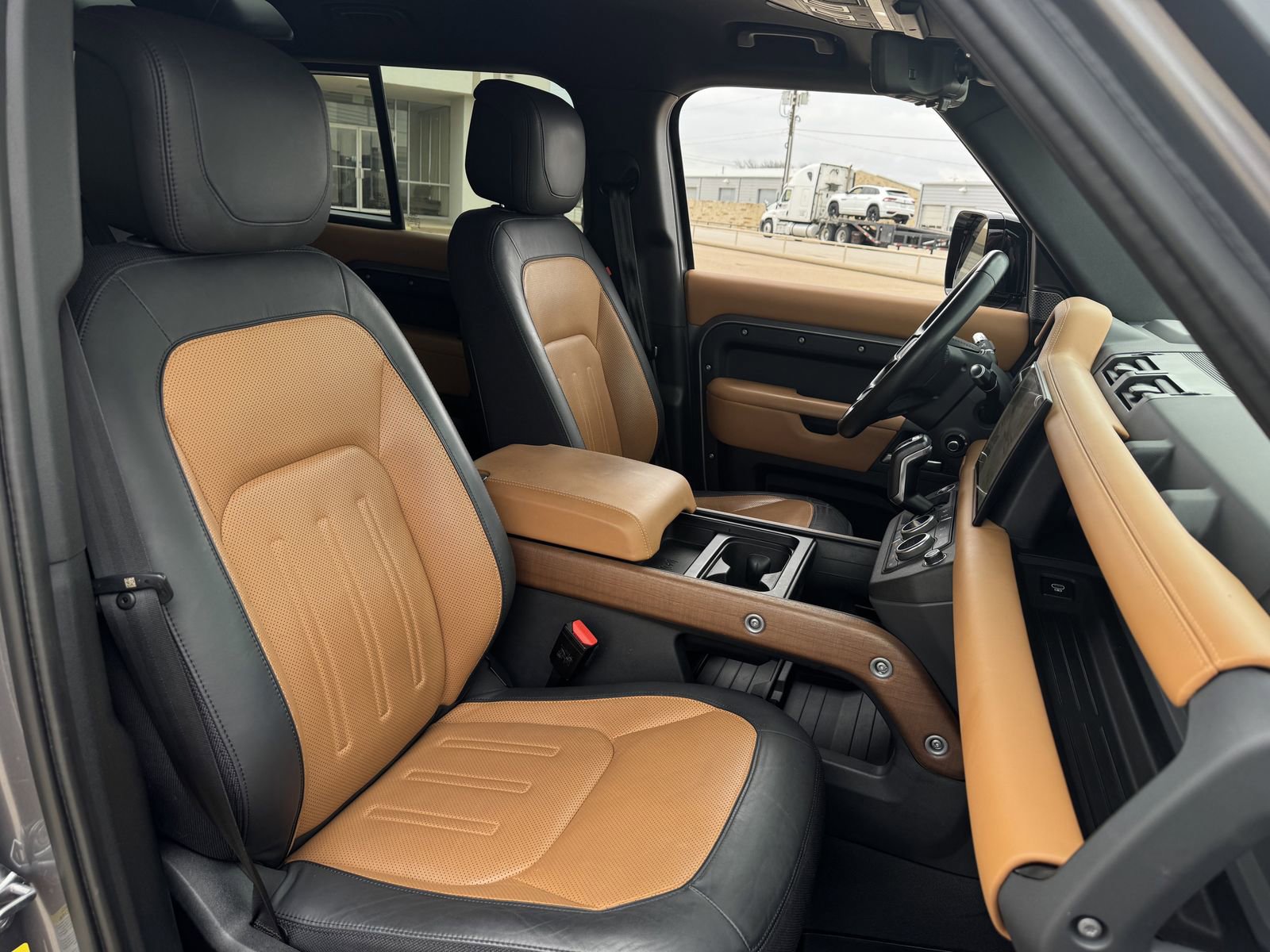 Used 2022 Land Rover Defender 110 X AWD/4WD image 30