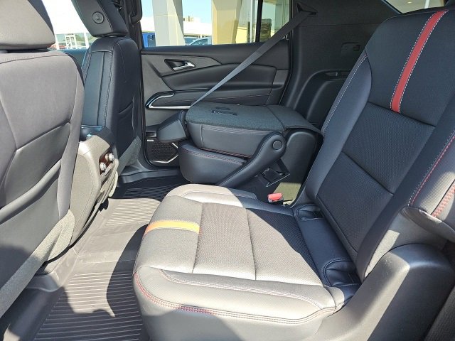 New 2026 Chevrolet Traverse RS w/ LPO, Floor Liner Package image 13