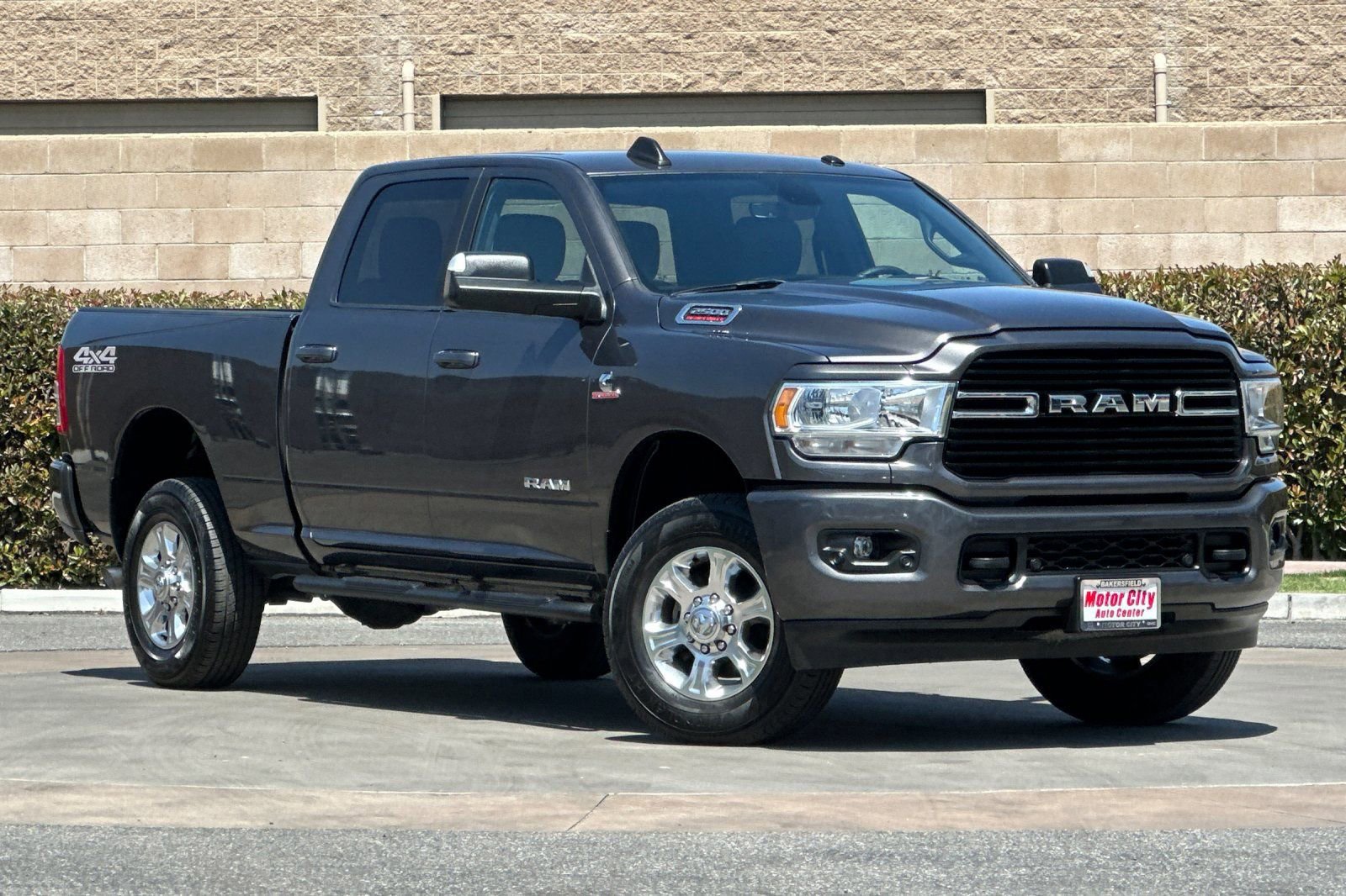 Used 2021 RAM 2500 Big Horn w/ Level 1 Equipment Group AWD/4WD image 2