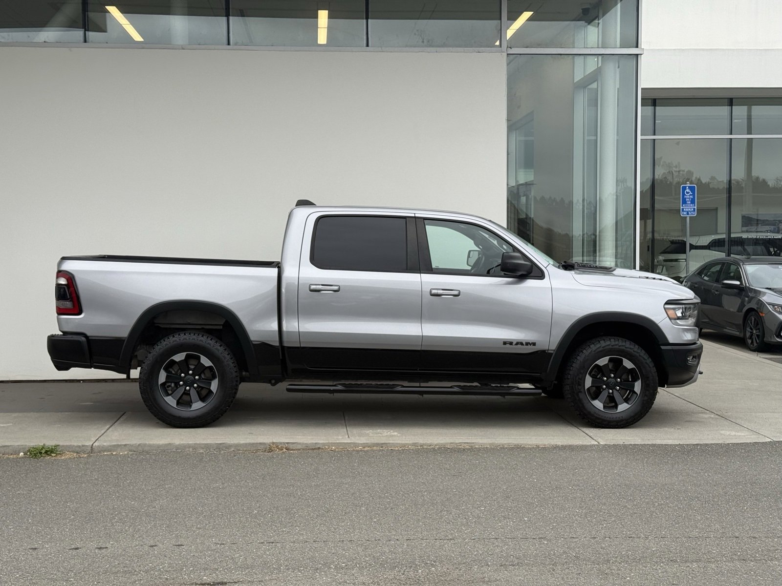 Used 2019 RAM 1500 Rebel image 8